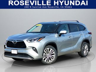 Used 2021 Toyota Highlander Platinum video 1