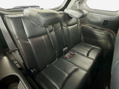 Used 2020 Nissan Pathfinder Platinum AWD/4WD image 28
