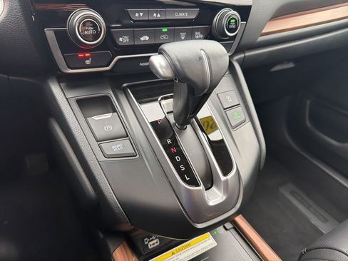 Used 2020 Honda CR-V Touring image 34