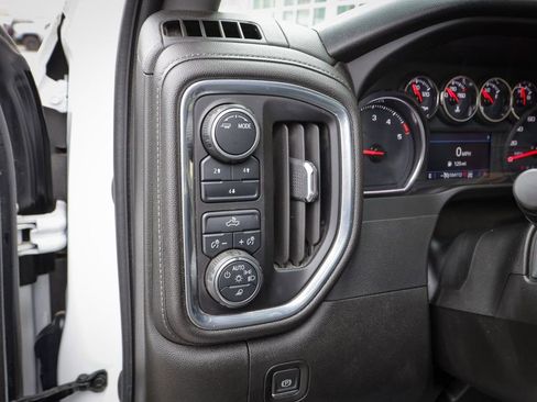 Used 2023 Chevrolet Silverado 2500 LT AWD/4WD image 21