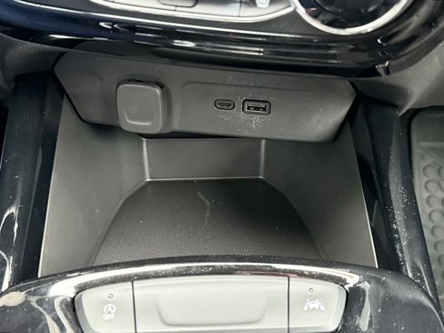 Used 2025 Chevrolet Trax ACTIV w/ Driver Confidence Package image 31