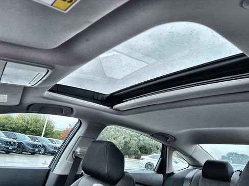 Certified 2025 Honda Accord SE image 20