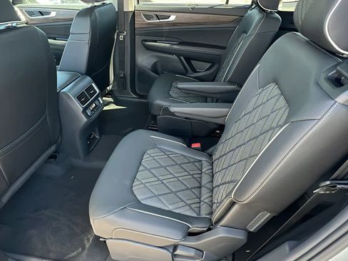 New 2026 Volkswagen Atlas SEL Premium R-Line image 24