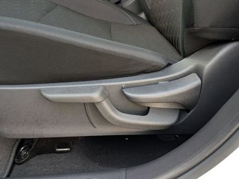 Used 2023 Nissan Kicks SV image 15