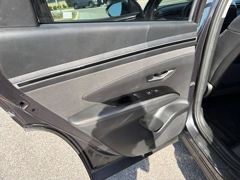 Used 2024 Hyundai Tucson Limited FWD image 18