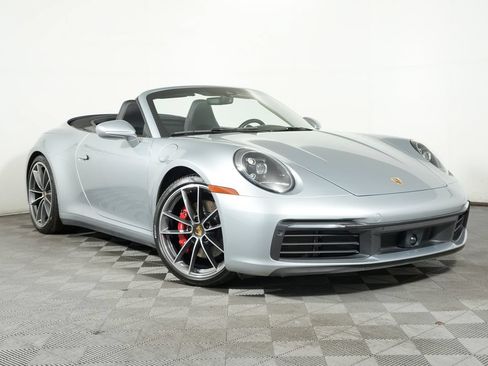 Certified 2020 Porsche 911 Carrera 4S AWD/4WD image 9