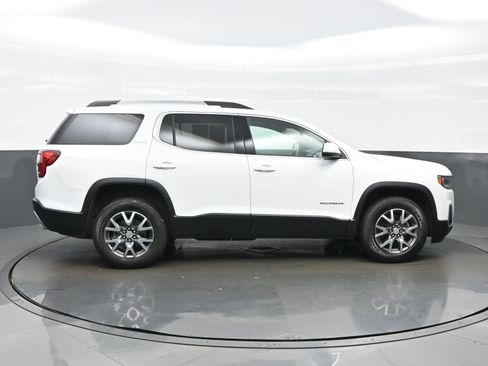 Used 2023 GMC Acadia SLT AWD/4WD image 7