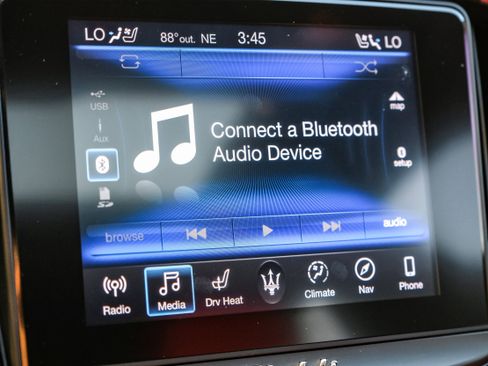 Used 2019 Maserati Ghibli S image 28