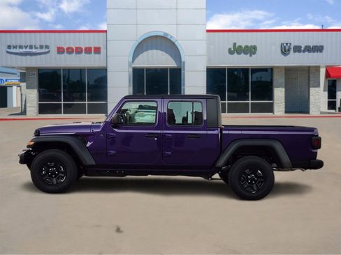 New 2026 Jeep Gladiator Sport image 3