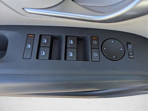 New 2026 Hyundai Tucson SE FWD image 9