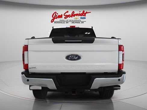 Used 2017 Ford F350 Lariat w/ Lariat Ultimate Package AWD/4WD image 5