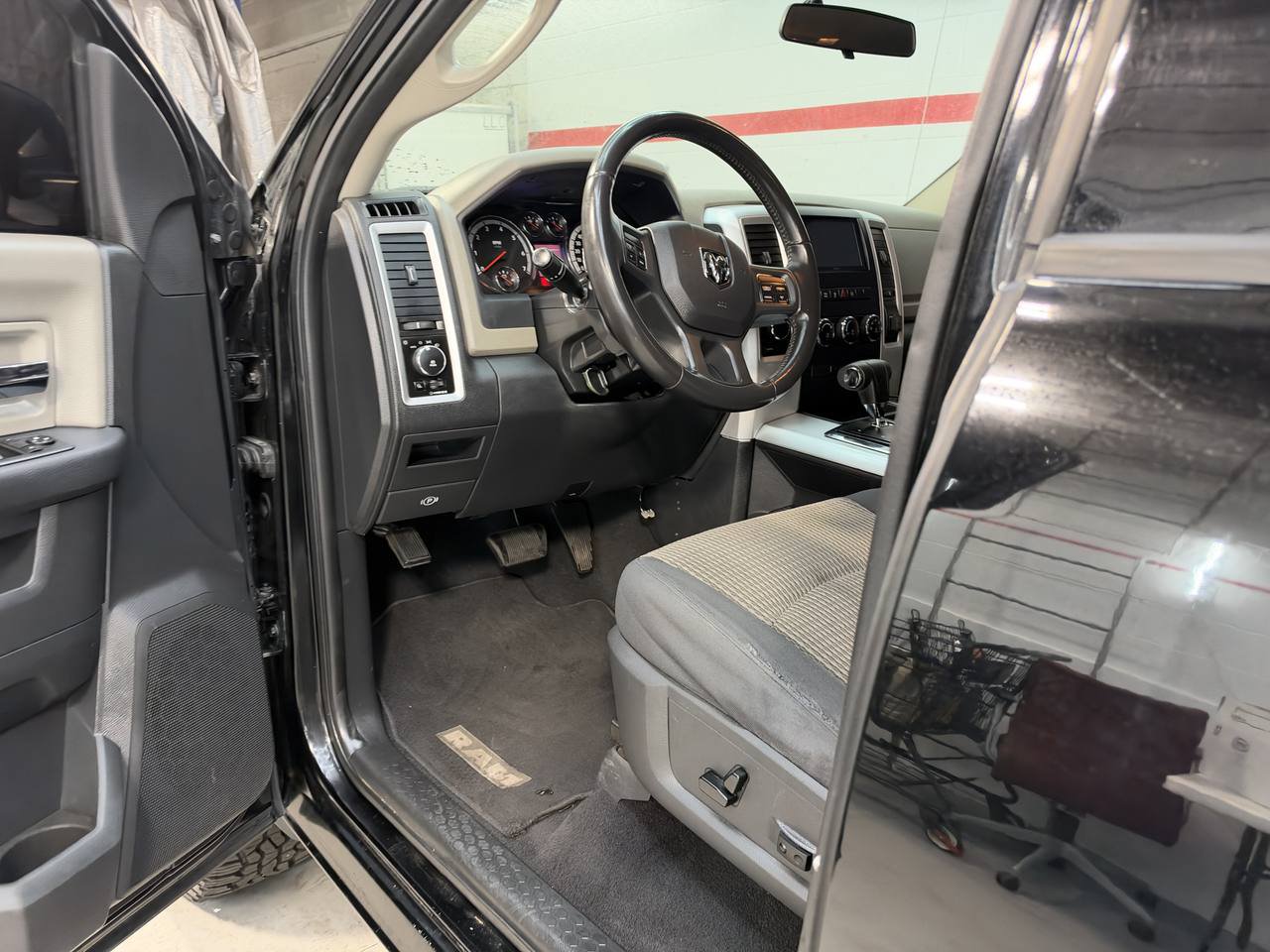 Used 2012 RAM 1500 Big Horn AWD/4WD image 17