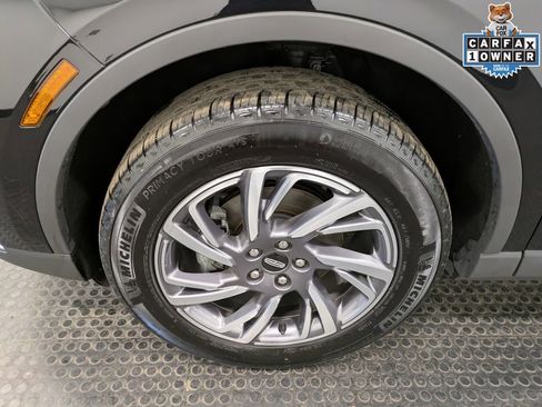 Used 2024 Lincoln Corsair AWD w/ Equipment Group 101A image 7
