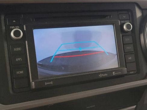 Used 2019 Toyota Tacoma SR5 image 18