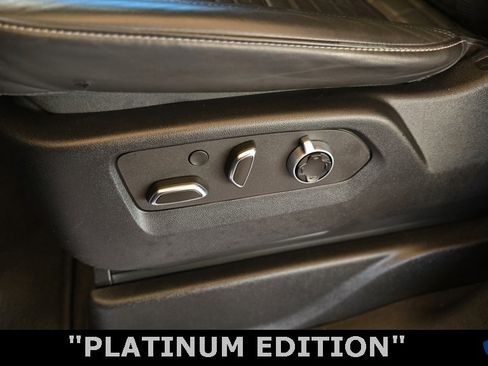 Used 2023 Cadillac Escalade ESV Sport Platinum image 38