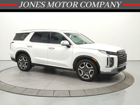 Used 2025 Hyundai Palisade SEL FWD image 1