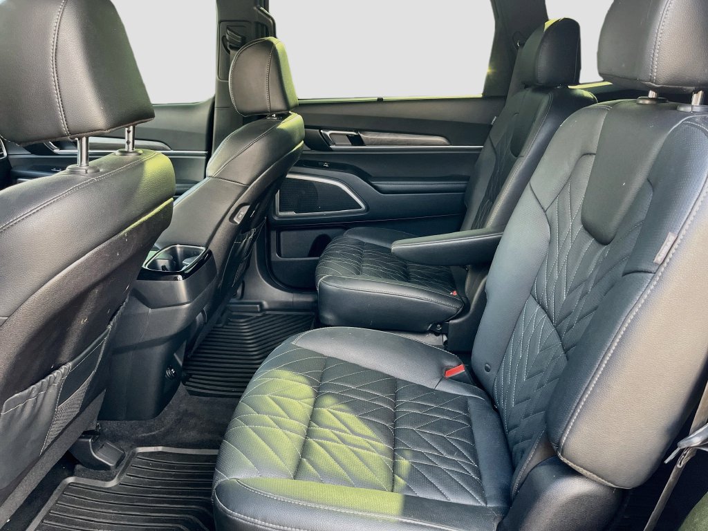 Used 2025 Kia Telluride EX X-Line AWD/4WD image 26
