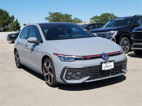New 2025 Volkswagen GTI SE image 1