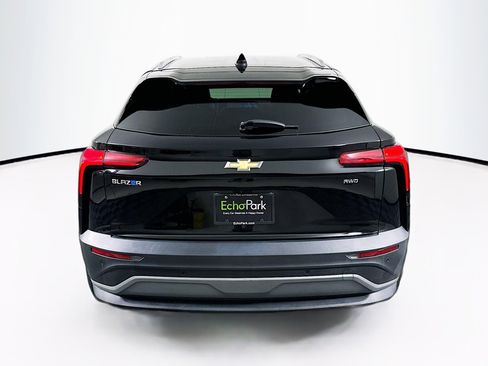Used 2024 Chevrolet Blazer EV LT AWD/4WD image 7
