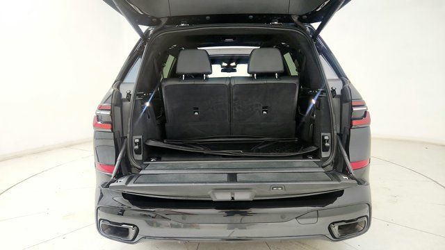 Used 2023 BMW X7 xDrive40i w/ Executive Package AWD/4WD image 29