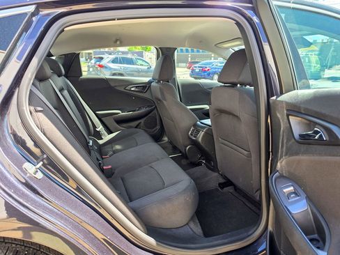 Used 2023 Chevrolet Malibu LT FWD image 26