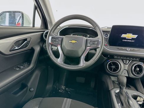 Used 2024 Chevrolet Blazer LT w/ Convenience Package FWD image 30