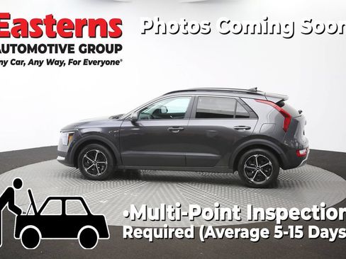 Used 2025 Kia Niro LX FWD image 59