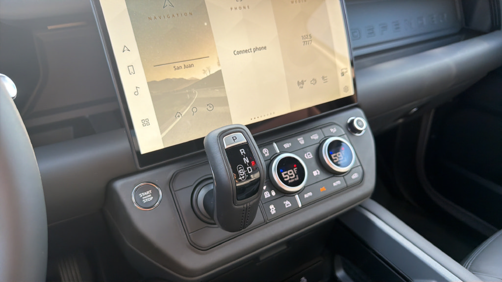 New 2026 Land Rover Defender 110 X-Dynamic SE AWD/4WD image 21