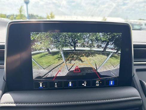 Certified 2024 Chevrolet Tahoe Premier w/ Premium Package AWD/4WD image 53