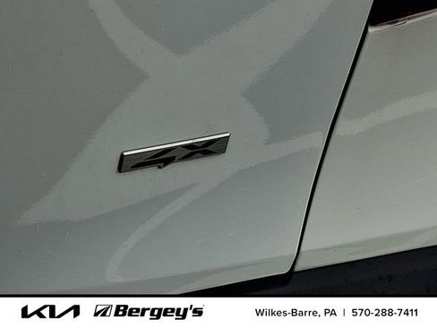 Certified 2024 Kia Seltos EX image 12