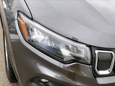 Used 2022 Jeep Compass Latitude w/ Convenience Group image 28