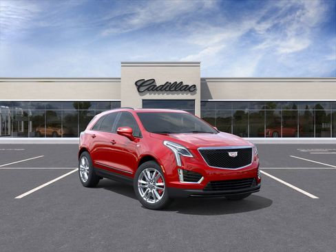 New 2025 Cadillac XT5 Sportv image 1