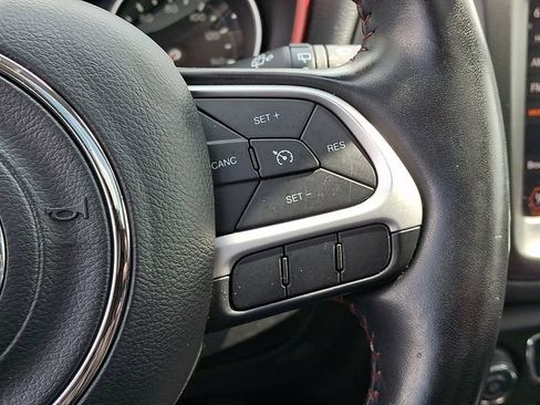 Used 2020 Jeep Compass Trailhawk w/ Cold Weather Group AWD/4WD image 22