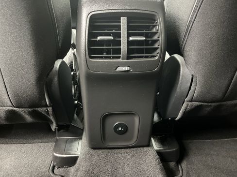 Certified 2025 Ford Escape Active image 11