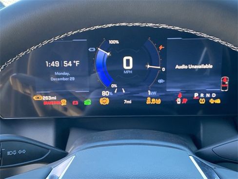 New 2026 Chevrolet Equinox EV LT image 15