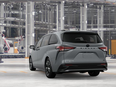 New 2026 Toyota Sienna XSE AWD/4WD image 9