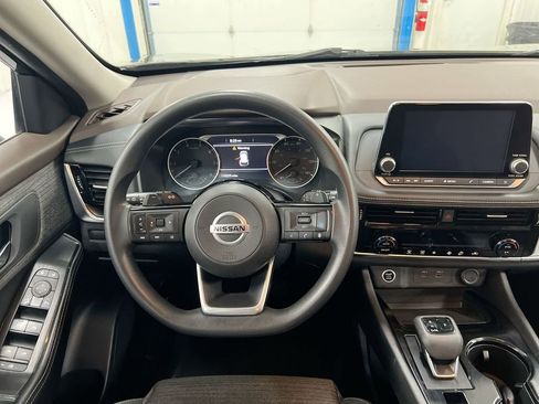 Used 2021 Nissan Rogue SV AWD/4WD image 11
