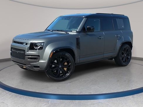 Used 2025 Land Rover Defender 110 AWD/4WD image 1