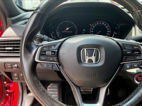 Used 2020 Honda Accord Sport image 10