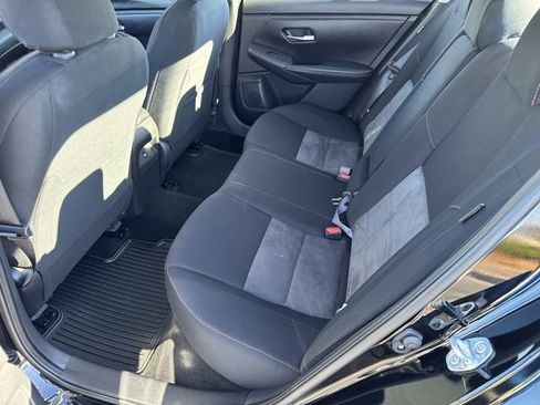 Used 2024 Nissan Sentra SR image 11