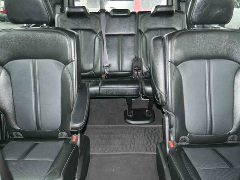 Used 2024 Jeep Wagoneer Series III image 38