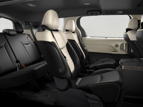 New 2026 Toyota Sienna Platinum AWD/4WD image 21
