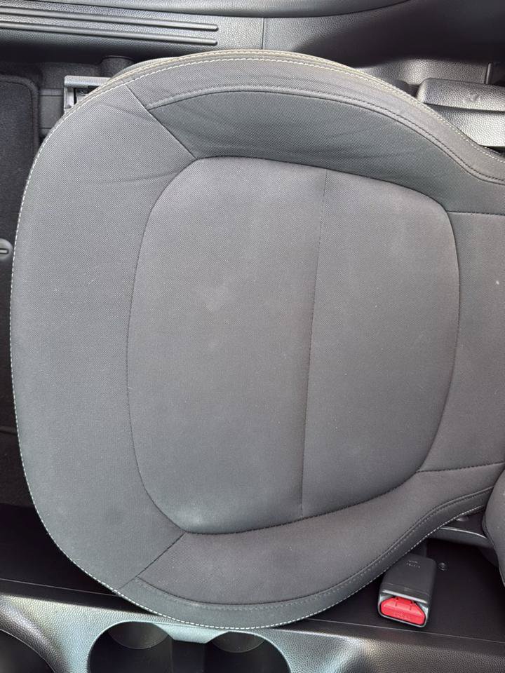 Used 2018 Kia Soul w/ Convenience Package FWD image 11
