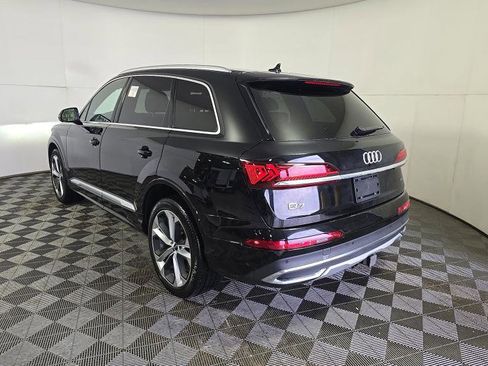 Used 2023 Audi Q7 3.0T Premium Plus w/ Premium Plus Package AWD/4WD image 3