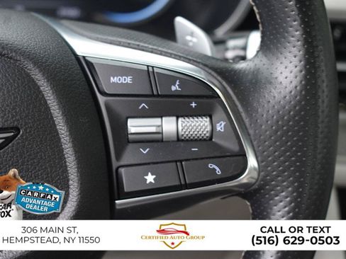 Used 2025 Genesis G70 2.5T image 16