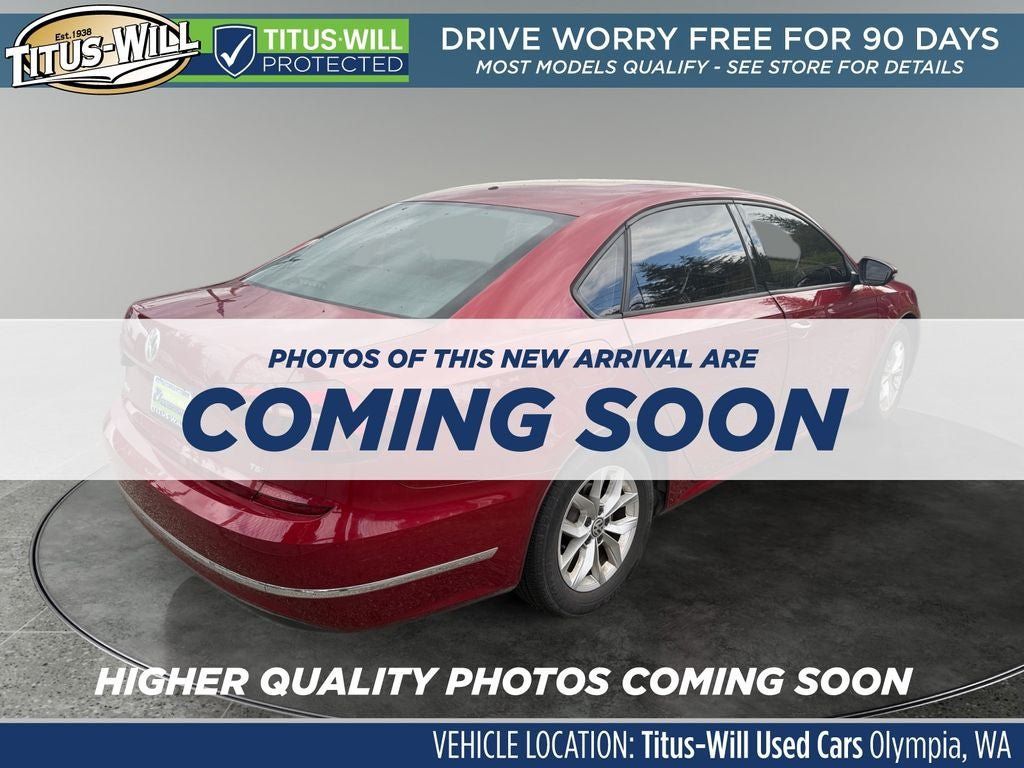 Used 2018 Volkswagen Passat 2.0T S w/ Driver Assistance Package FWD image 4