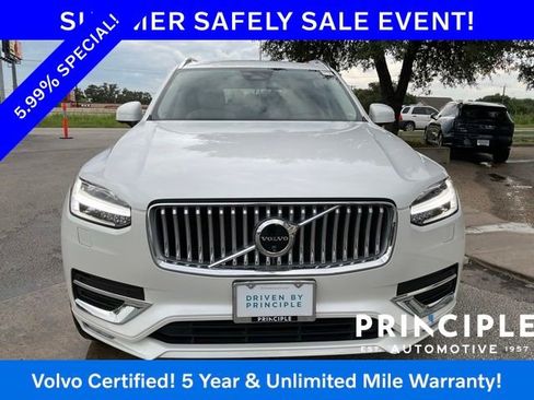 Certified 2024 Volvo XC90 B6 Plus AWD/4WD image 3