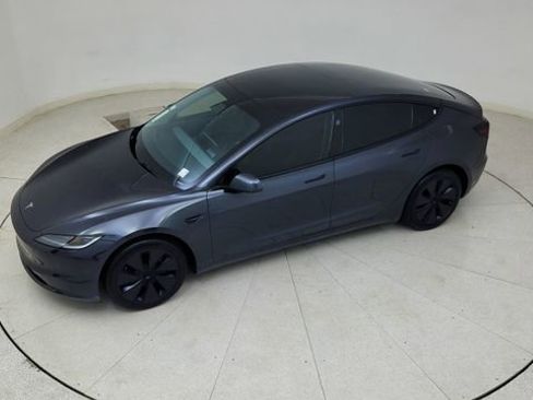 Used 2025 Tesla Model 3 Long Range image 77