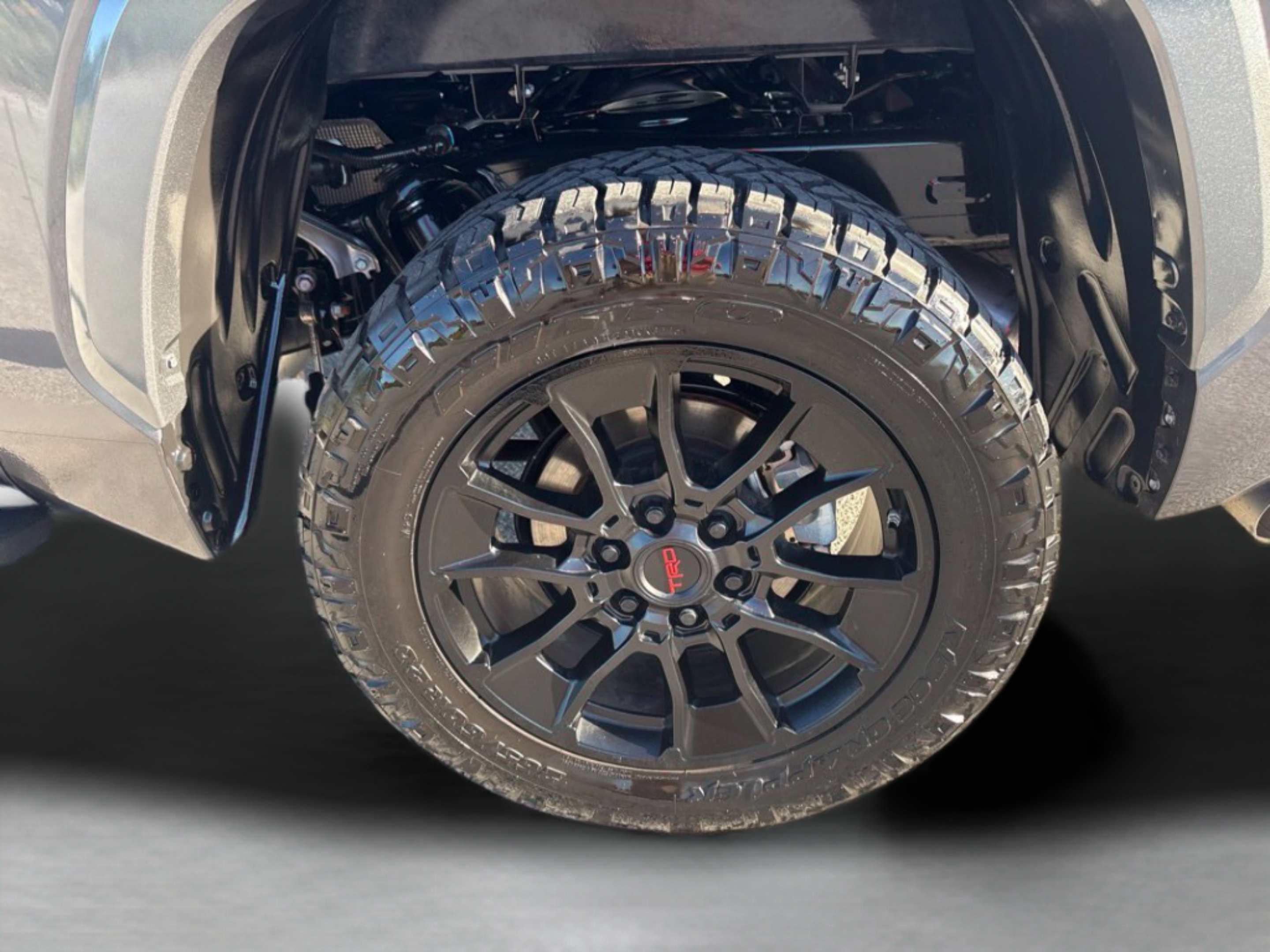 Used 2026 Toyota Tundra Limited AWD/4WD image 33