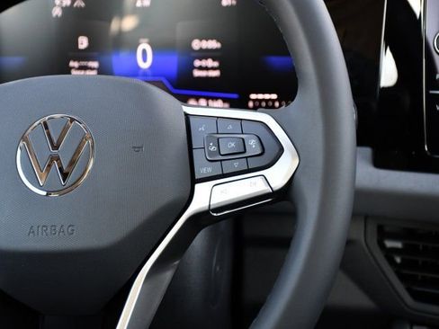 New 2026 Volkswagen Jetta SE image 24